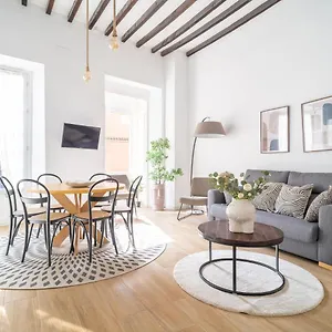  Apartamento Sanders Lavender - Delightful Two-bedroom Downtown España